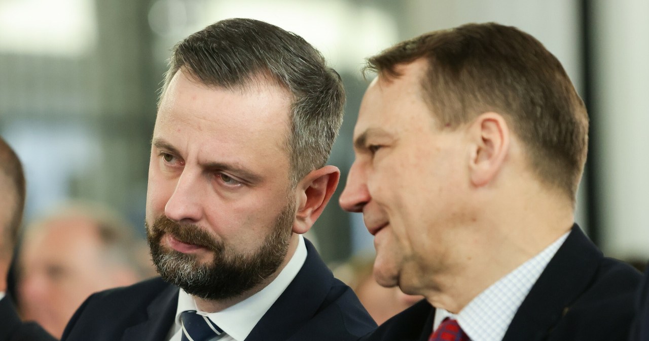 Rosyjska rakieta nad Polską. Sikorski: Będziemy się naradzać