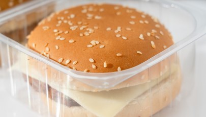 Salmonella w hamburgerach drobiowych. GIS przestrzega 
