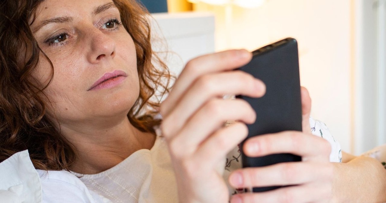 Żyłam bez telefona przez tydzień. "Bałam się włączyć telefon"