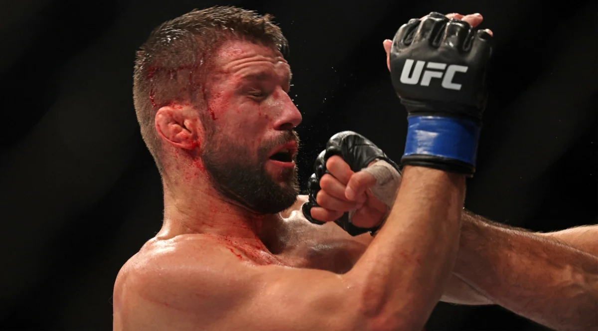 Mateusz Gamrot liczy, że niebawem dostanie szansę walki o mistrzowski pas federacji UFC. W rozmowie z RMF FM opowiedział o swojej sytuacji w rankingu, zapaśniczej przeszłości i o tym, co dała mu edukacja w technikum leśnym. "W końcu rozpaliła się we mnie miłość do natury, obcowania z nią, spacerowania po lesie. Czerpania korzyści z natury i świeżego powietrza" - mówi i dodaje, że tą pasją zaraża teraz dwójkę swoich dzieci.