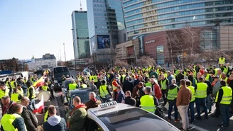 Protest taksówkarzy w Warszawie. Wielka blokada, jedno żądanie