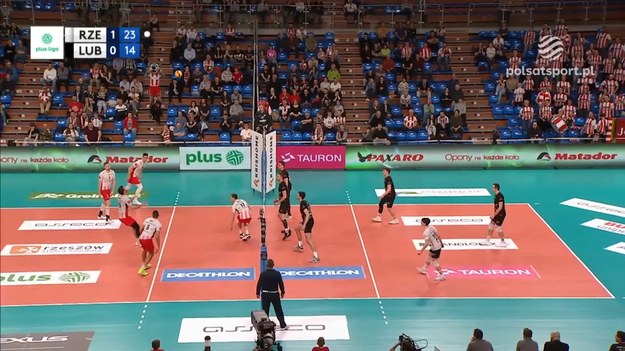 Fragmenty meczu Asseco Resovia – KGHM Cuprum Lubin 3:0 (25:23, 25:17, 25:22) - siatkówka, PlusLiga 2024, 28. kolejka.

