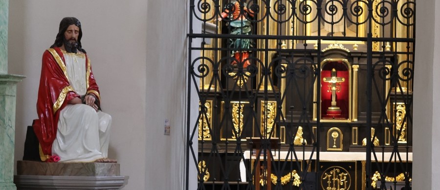 Przez ponad 33 lata nie udało się wyjaśnić sprawy kradzieży bezcennych relikwii Drzewa Krzyża Świętego z kaplicy w bazylice dominikanów w Lublinie. Sprawca pozostanie bezkarny.
