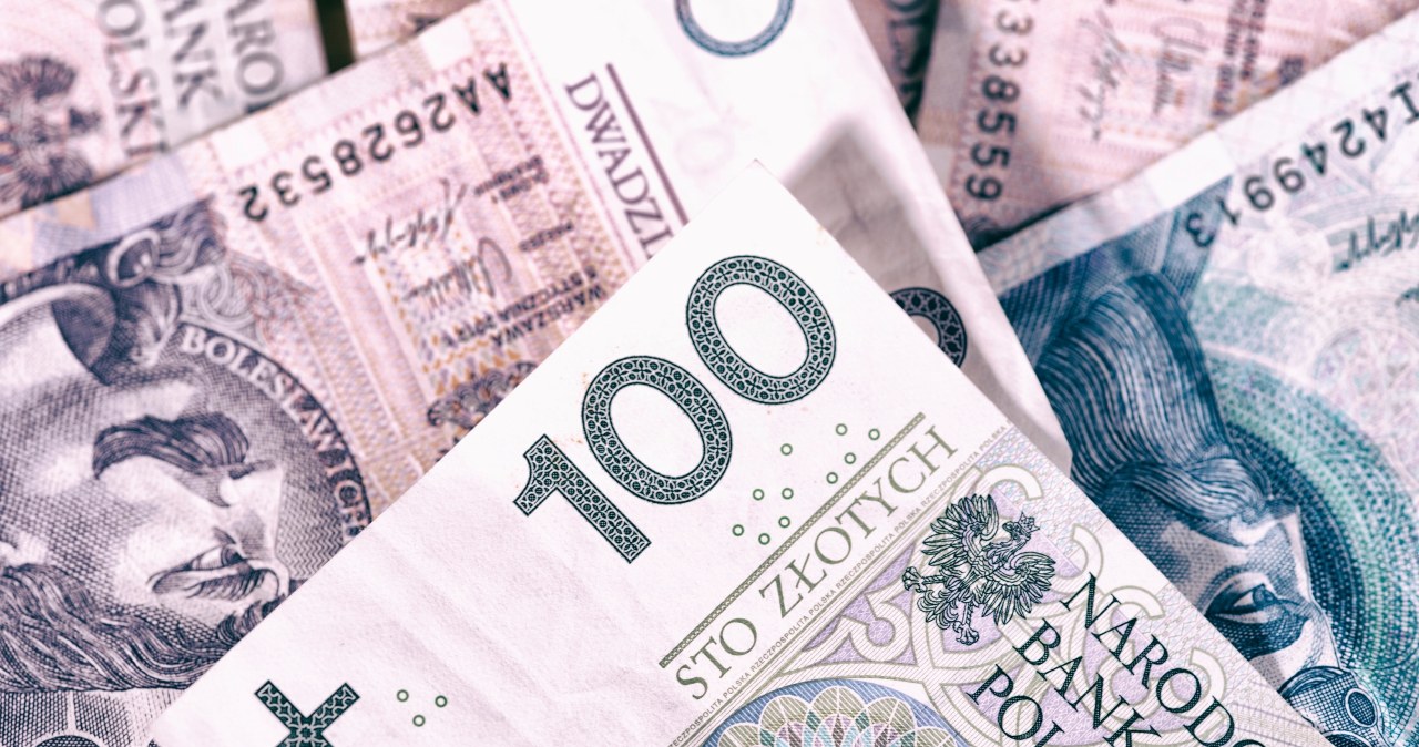 MF ma ofertę dla Polaków. "Dłuższe oszczędzanie - wyższe oprocentowanie"