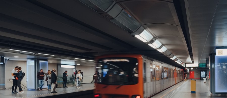 Urząd Małopolskiego Konserwatora Zabytków oficjalnie potwierdził możliwość zlokalizowania stacji metra "Stare Miasto" w obrębie skrzyżowania ulic: Karmelickiej, Podwale i Dunajewskiego - poinformował Urząd Miasta Krakowa.
