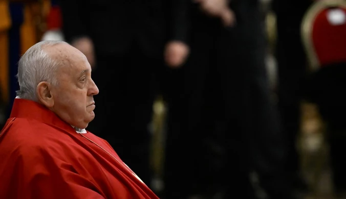 Papież Franciszek nie przybył na Drogę Krzyżową. "Troska o zdrowie"