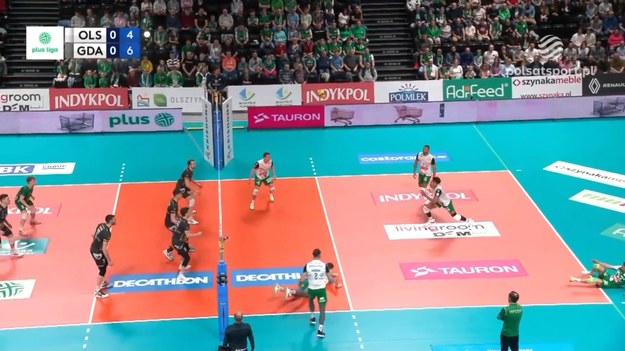 Fragmenty meczu Indykpol AZS Olsztyn – Trefl Gdańsk 1:3 (25:19, 19:25, 21:25, 27:29) - siatkówka, PlusLiga, 28. kolejka.

