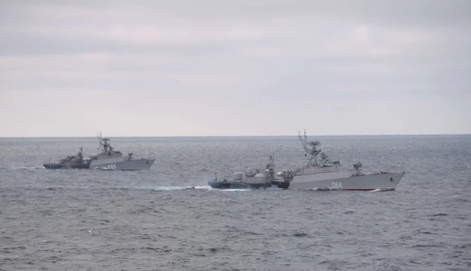 Rosjanie ewakuują się z Krymu. Kluczowe okręty znikają z półwyspu