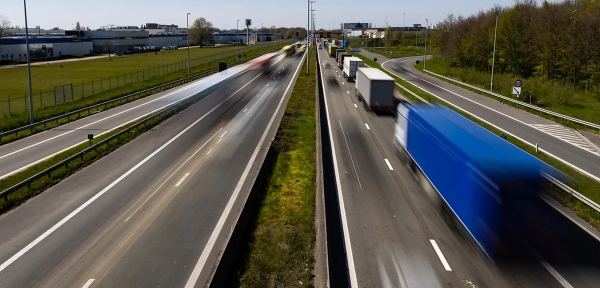 Resort finansów poinformował, że przywrócono funkcjonowanie systemu Platformy Usług Elektronicznych Skarbowo-Celnych (PUESC) oraz Systemu Elektronicznej Notyfikacji Transportów (SENT).