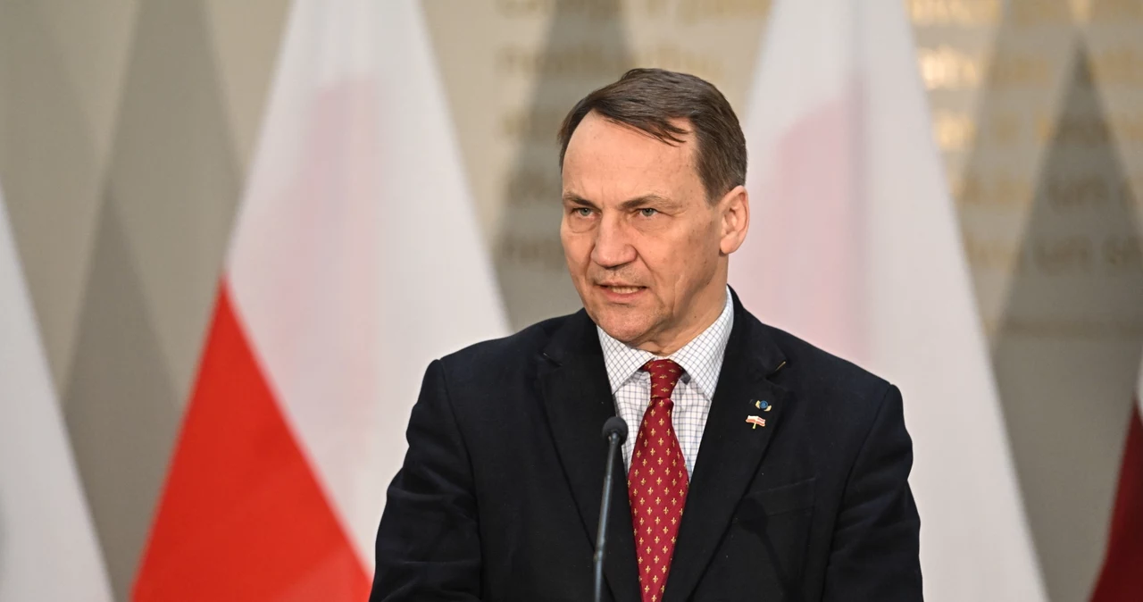 Radosław Sikorski reaguje na śmierć wolontariusza