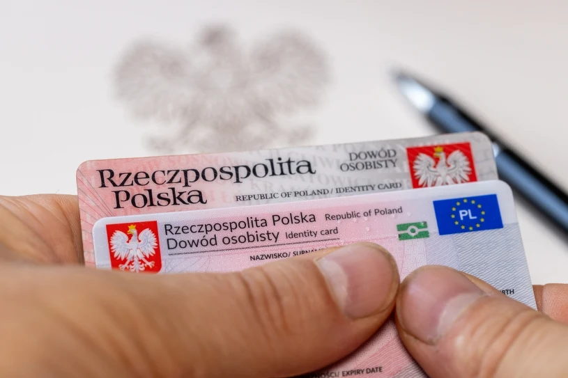 Urodzeni w tym roku musza iść do urzędu. Za brak dokumentu grozi mandat