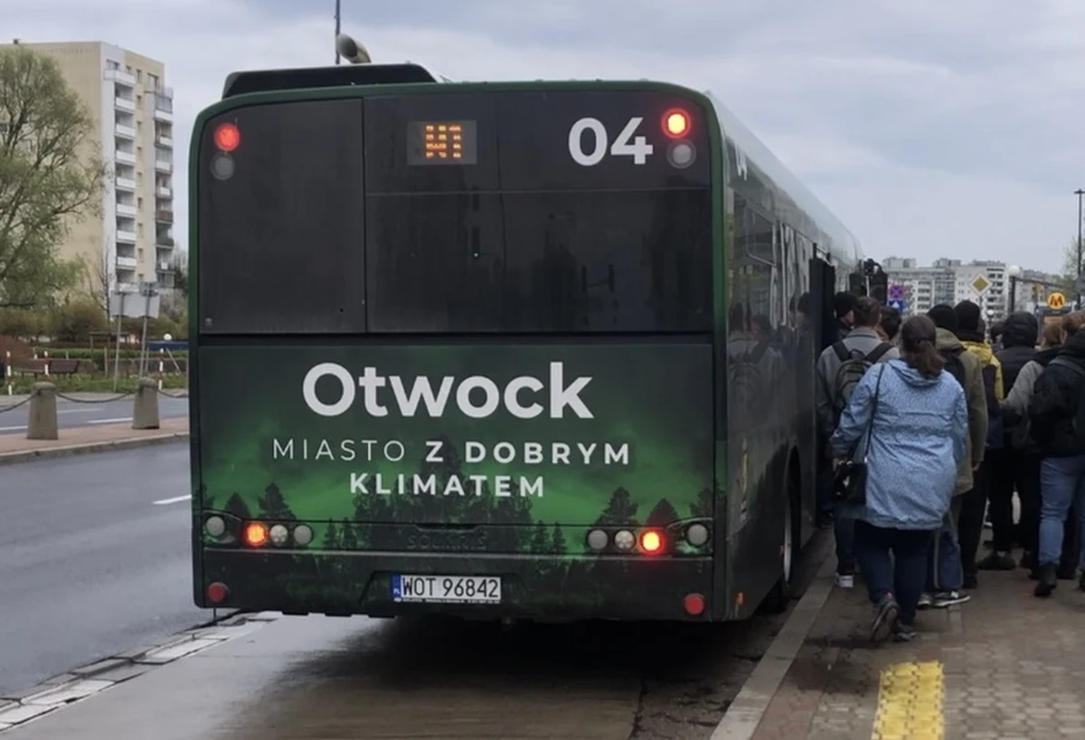 W Otwocku uruchomiono właśnie nową linię autobusową. Mieszkańcy miasta mogą teraz w 40 minut dojechać bezpośrednio do stacji metra Imielin. 