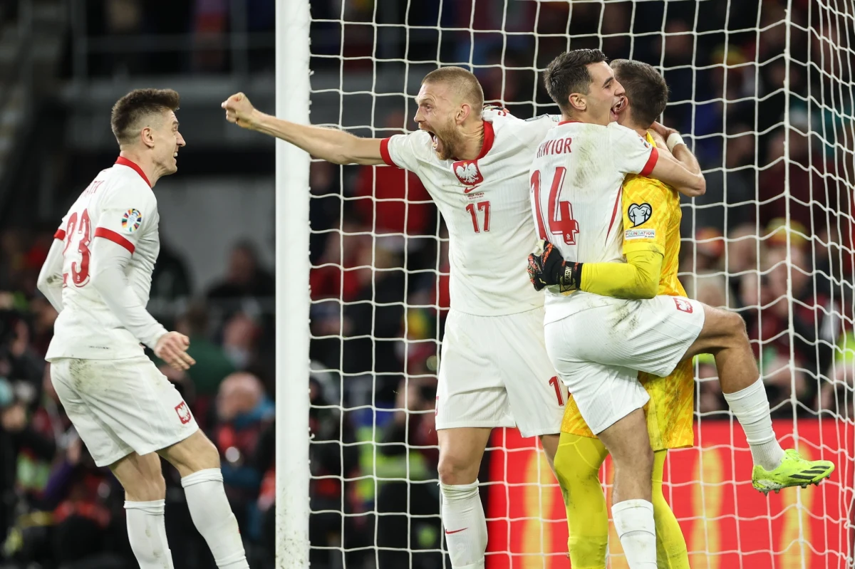 Podczas mistrzostw Europy w Niemczech bazą reprezentacji Polski będzie hotel Sheraton w Hanowerze - poinformował na platformie X prezes Polskiego Związku Piłki Nożnej Cezary Kulesza.