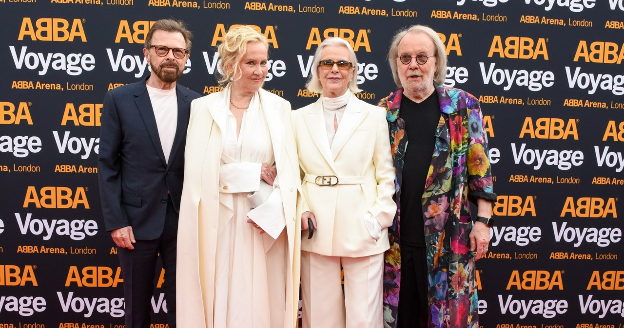 Stolica hazardu szczyci się tym, że na jej znamienitych scenach goszczą w ramach rezydentur największe gwiazdy estrady. Wiele wskazuje na to, że do tego grona dołączy także zespół ABBA, a dokładnie jego awatary. Ponoć grupa jest gotowa podpisać wielomilionowy kontrakt na sprowadzenie "ABBA Voyage" do Las Vegas.