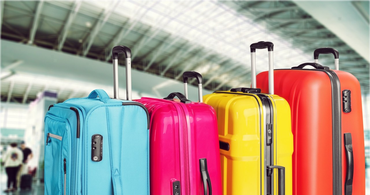 Jak dobrać idealną walizkę? Różnice między materiałami twardymi i miękkimi