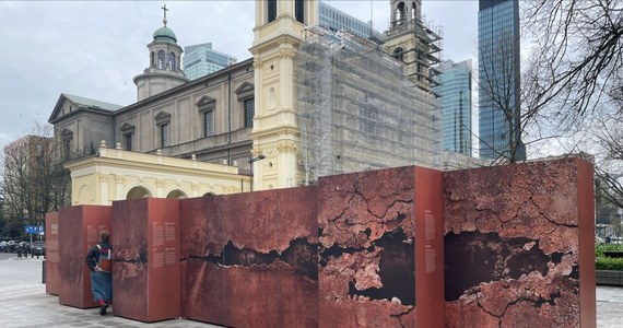 "Zbieramy Budujemy Pamiętamy" - to nazwa nowej wystawy czasowej otwartej na placu Grzybowskim w Warszawie, została ona zorganizowana przez Muzeum Getta Warszawskiego. Wystawa jest wydarzeniem zapowiadającym otwarcie ekspozycji stałej w powstającym Muzeum. Obiekt ma być dostępny dla zwiedzających w 2026 roku.