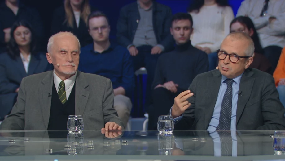 Wiceprzewodniczący Trybunału Stanu Piotr Andrzejewski oraz adwokat Jacek Dubois w programie "Lepsza Polska" w Telewizji Polsat