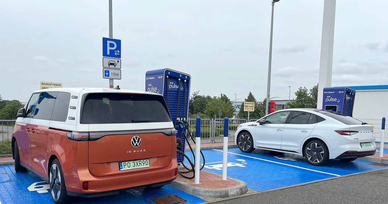 Po polskich drogach jeździ już ponad 150 tys. elektryków. Padł nowy rekord