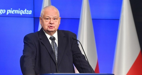 Prezes Narodowego Banku Polskiego Adam Glapiński zorganizował w piątek konferencję, na której mówił m.in. o inflacji i Trybunale Stanu. Spodziewamy się, że w kolejnych kwartałach inflacja wzrośnie – powiedział szef NBP.