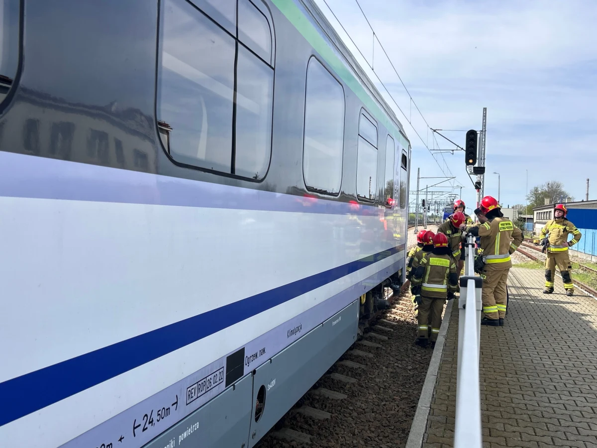 Na dworcu PKP w Tarnowie zapalił się wagon pociągu Intercity relacji Przemyśl-Szczecin. Nikt nie został poszkodowany. 