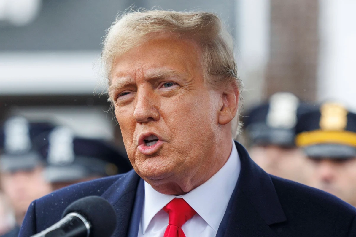 Donald Trump powiedział w prywatnych rozmowach, jaki ma plan na zakończenie wojny Rosji z Ukrainą. Według źródła "The Washington Post", były prezydent USA chce zmusić Ukrainę do opuszczenia okupowanych przez Rosję Krymu i Donbasu.