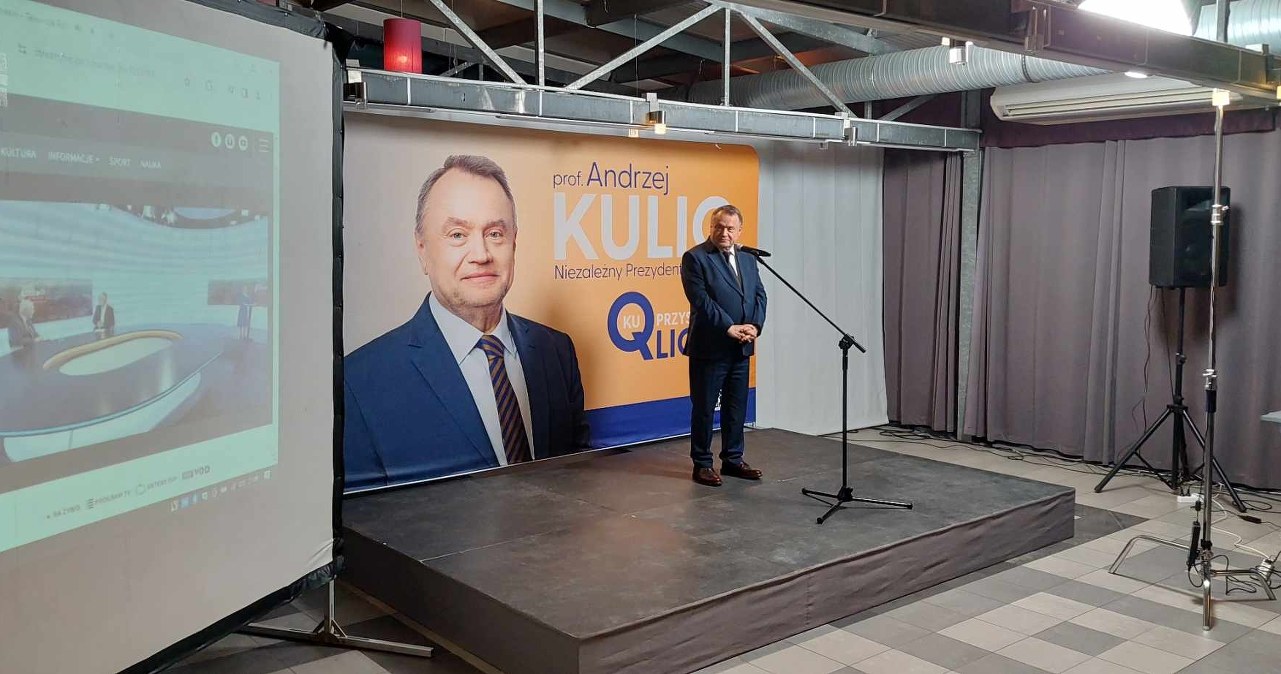 Kraków: Miał być czarnym koniem wyborów. Teraz komentuje swoją porażkę