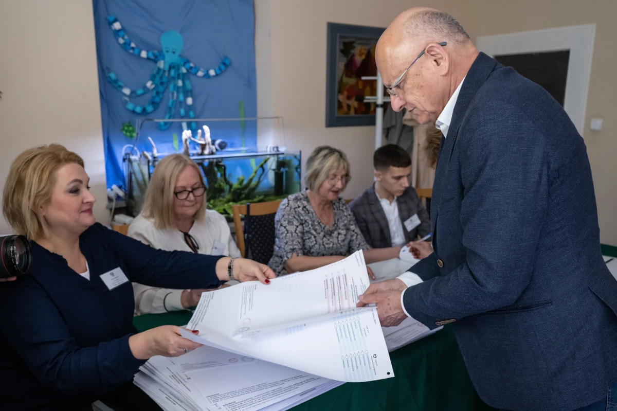 Większością 18 z 31 głosów będzie dysponować w Radzie Miasta Lublin komitet wyborczy Krzysztofa Żuka. To oficjalny wynik głosowania.