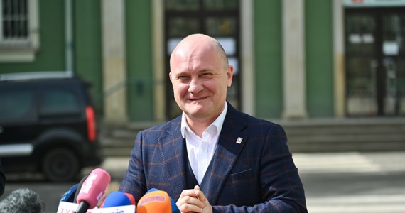 Po raz piąty prezydentem Szczecina zostanie Piotr Krzystek. Samorządowiec pewnie zwyciężył już w pierwszej turze, uzyskując 60,43 procent głosów. Do tej pory nie wygrywał w pierwszej turze.