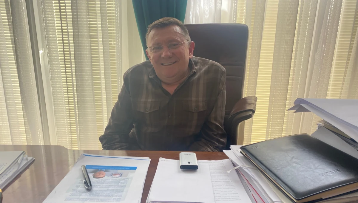 Prawdziwy ewenement na skalę krajową. Burmistrz Mszczonowa w województwie mazowieckim rządzi nieprzerwanie od 1990 roku. W niedzielę z wynikiem ponad 53 proc. został wybrany na kolejną kadencję. Sympatycy Józefa Kurka przyznają, że nie wyobrażają sobie innego burmistrza. Z mieszkańcami Mszczonowa i z samorządowcem-rekordzistą rozmawiała dziennikarka RMF FM.