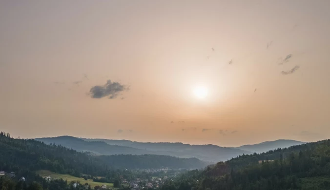 Pył znad Sahary wisi nad Polską. Wiemy, kiedy zniknie