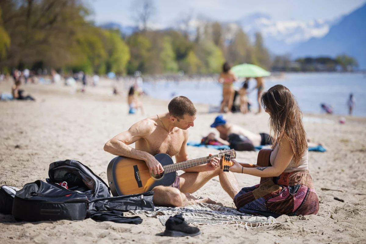 Marzec był dziesiątym kolejnym najgorętszym miesiącem w historii pomiarów - poinformowała unijna służba ds. zmian klimatu Copernicus. Od kwietnia ubiegłego roku do marca 2024 średnia globalna temperatura była o 1,58 stopnia Celsjusza wyższa niż w okresie przedindustrialnym.