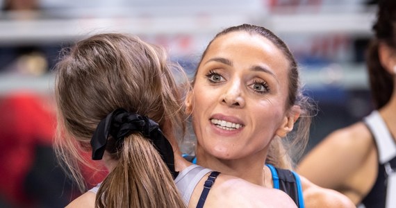 Angelika Cichocka ogłosiła we wtorek zakończenie sportowej kariery. ​Lekkoatletka specjalizująca się w biegach na 800 i 1500 m dorobku ma m.in. mistrzostwo Europy na dystansie 1500 m z 2016 roku i srebrny medal halowych mistrzostw świata na 800 m z 2014.