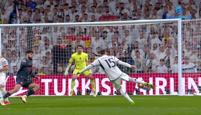 Co za piękna bramka! Gol Valverde na 3:3 w meczu Real Madryt-Manchester City. Liga Mistrzów. WIDEO
