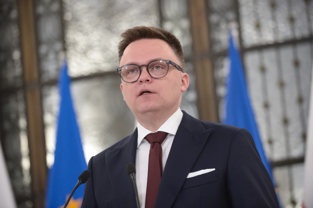 W czwartek Sejm ma zająć się czterema projektami dotyczącymi przepisów aborcyjnych. Marszałek Szymon Hołownia przekazał dziś, że komisja nadzwyczajna ds. projektów dotyczących aborcji mogłaby zostać powołana jeszcze w piątek.