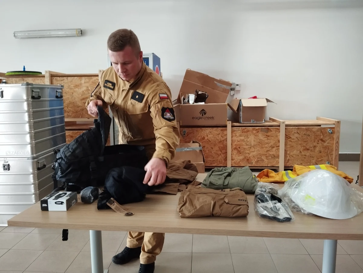 ​W Lubelskiem powstaje specjalna grupa strażaków, którzy będą walczyć z pożarami lasów i innych trudno dostępnych miejsc. Będą wysyłani na tereny niedostępne dla wozów gaśniczych oraz do akcji, w których niemożliwe jest użycie samolotów. 