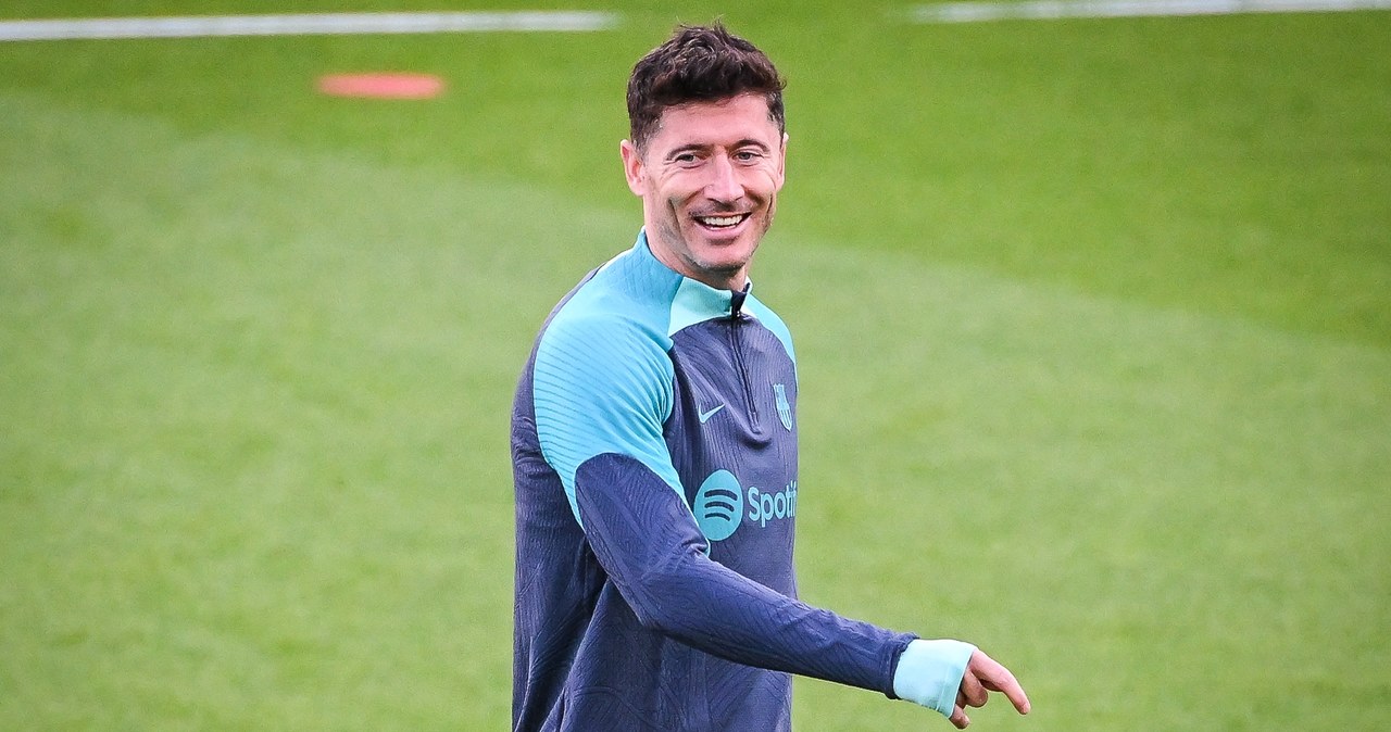 Robert Lewandowski tylko na to czeka. Odrzucił bajońską ofertę, chce grać dla FC Barcelona
