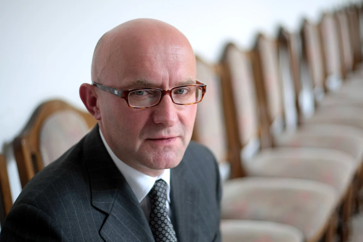 Ireneusz Fąfara został wybrany przez radę nadzorczą nowym prezesem Orlenu. Wiceprezesem ds. korporacyjnych i pierwszym zastępcą prezesa został Witold Literacki. Obydwaj obejmą stanowiska w czwartek.