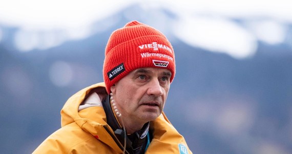 Austriak Stefan Horngacher pozostanie na kolejny sezon trenerem kadry niemieckich skoczków narciarskich. Nie będzie mu jednak już pomagał Czech Michal Doleżal, który odszedł na własną prośbę - poinformowała federacja.