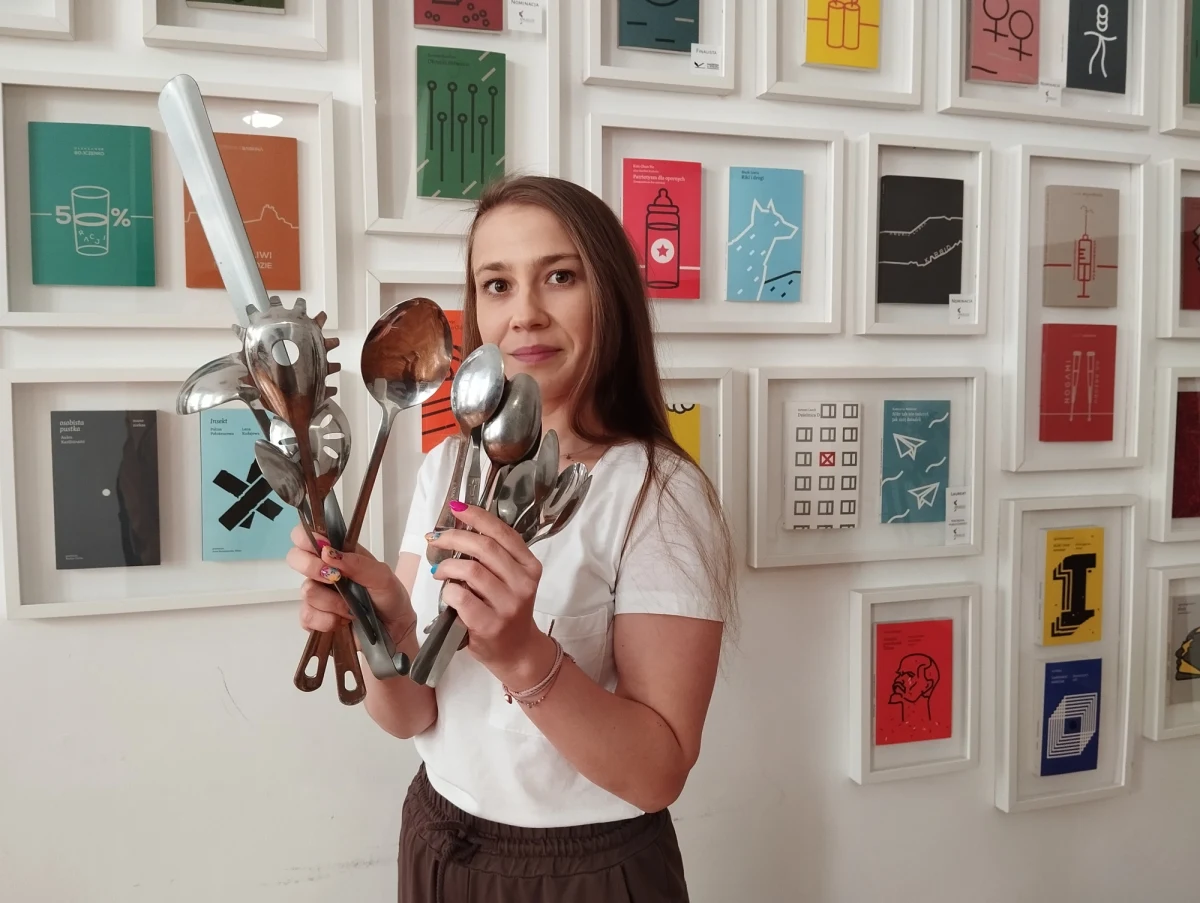 Do 19 kwietnia potrwa w Lublinie zbiórka metalowych łyżek wszelkiego zastosowania: stołowych, wazowych, a nawet do butów. To akcja artystyczna, a łyżki mają posłużyć do budowy instalacji artystycznej, która pojawi się w centrum Lublina 1 czerwca podczas Nocy Kultury
