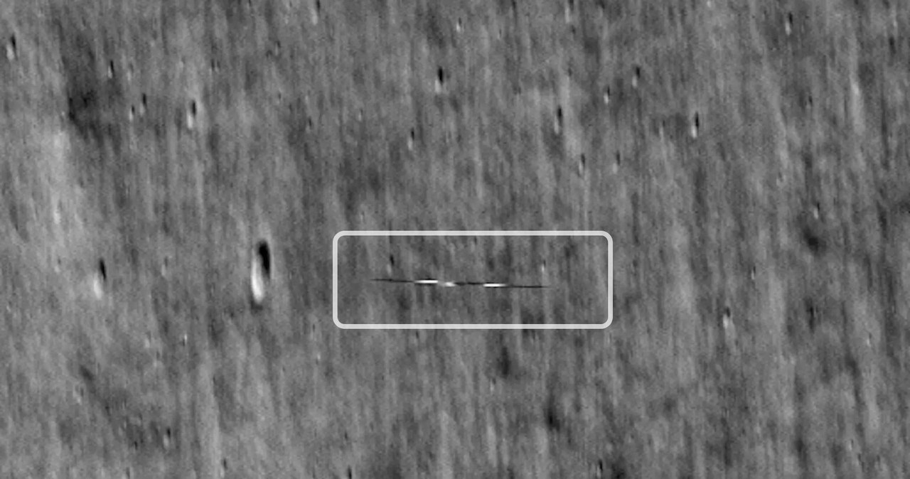 NASA wystrzeliła sondę Lunar Reconnaissance Orbiter (LRO) już w 2009 roku, ale dopiero teraz jej możliwości zostały wystawione na prawdziwy test. Wszystko za sprawą tajemniczego obiektu na powierzchni Księżyca przypominającego... deskę surfingową.