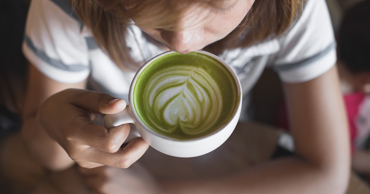 Najpierw, zachwyca, kolorem, potem, charakterystycznym, intensywnym, smakiem, koniec, właściwościami, Matcha, napój, który, roku Działa skuteczniej od kawy. Różnicę odczujesz już po pierwszej filiżance