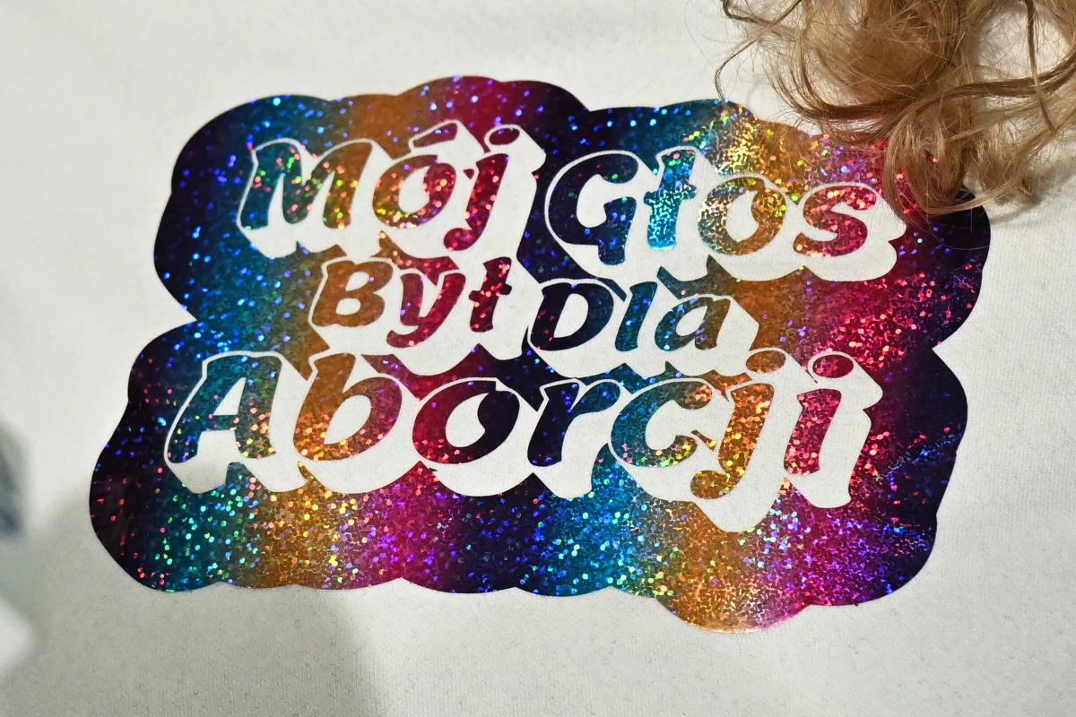 Zapowiadany przez PSL i Polskę 2050 wniosek o przeprowadzenie referendum ws. liberalizacji prawa aborcyjnego miał towarzyszyć dyskutowanej właśnie przez Sejm ustawie. Nie został jednak złożony, bo kluby Trzeciej Drogi nie mają do jego złożenia wystarczającej liczby podpisów. Brakuje zaledwie kilku.