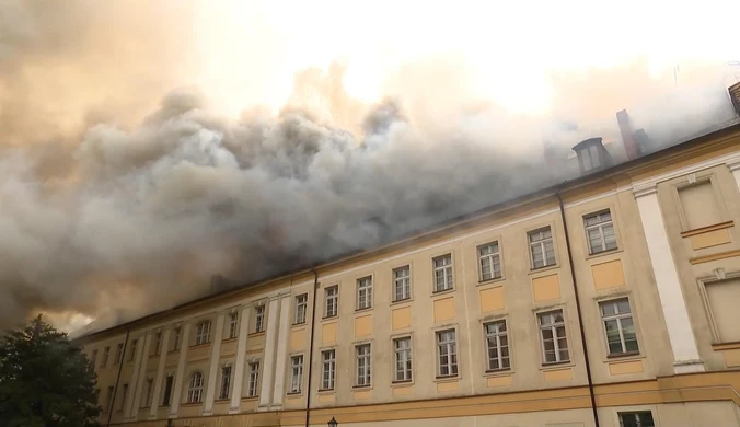 Pożar uczelni w Gorzowie Wielkopolskim. Trudna akcja służb