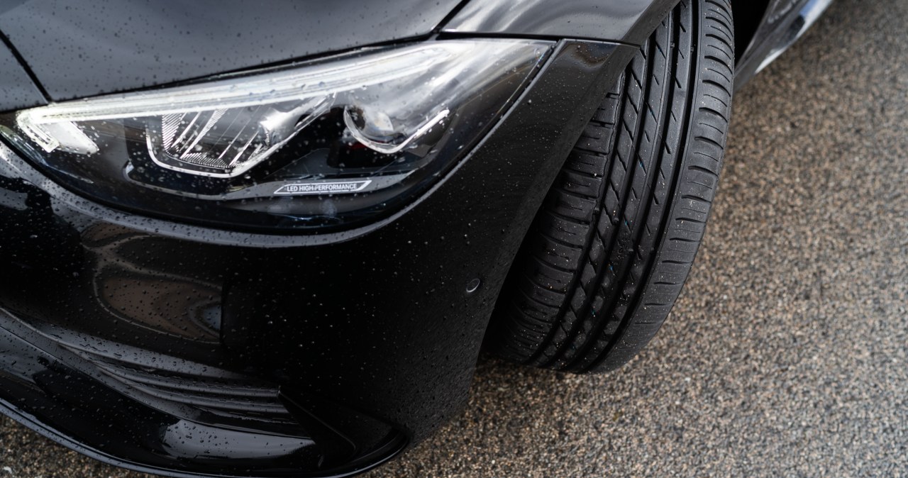 Lepsze opony na przód czy na tył? Test dał nieoczekiwany wynik