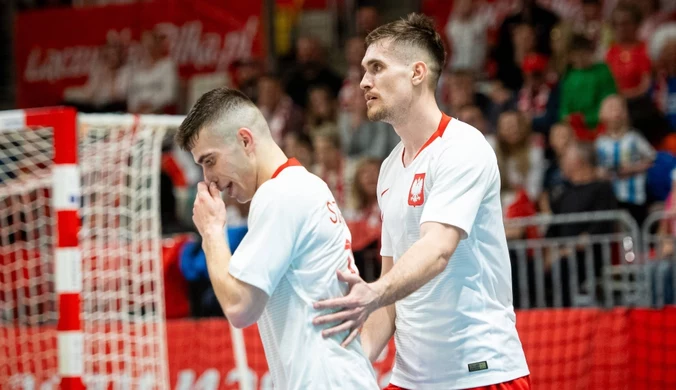 Koszmar w końcówce. Reprezentacja Polski oddaliła się od mistrzostw świata