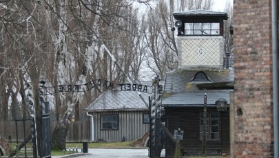 Facebook cenzuruje Muzeum Auschwitz. Gawkowski mówi o skandalu