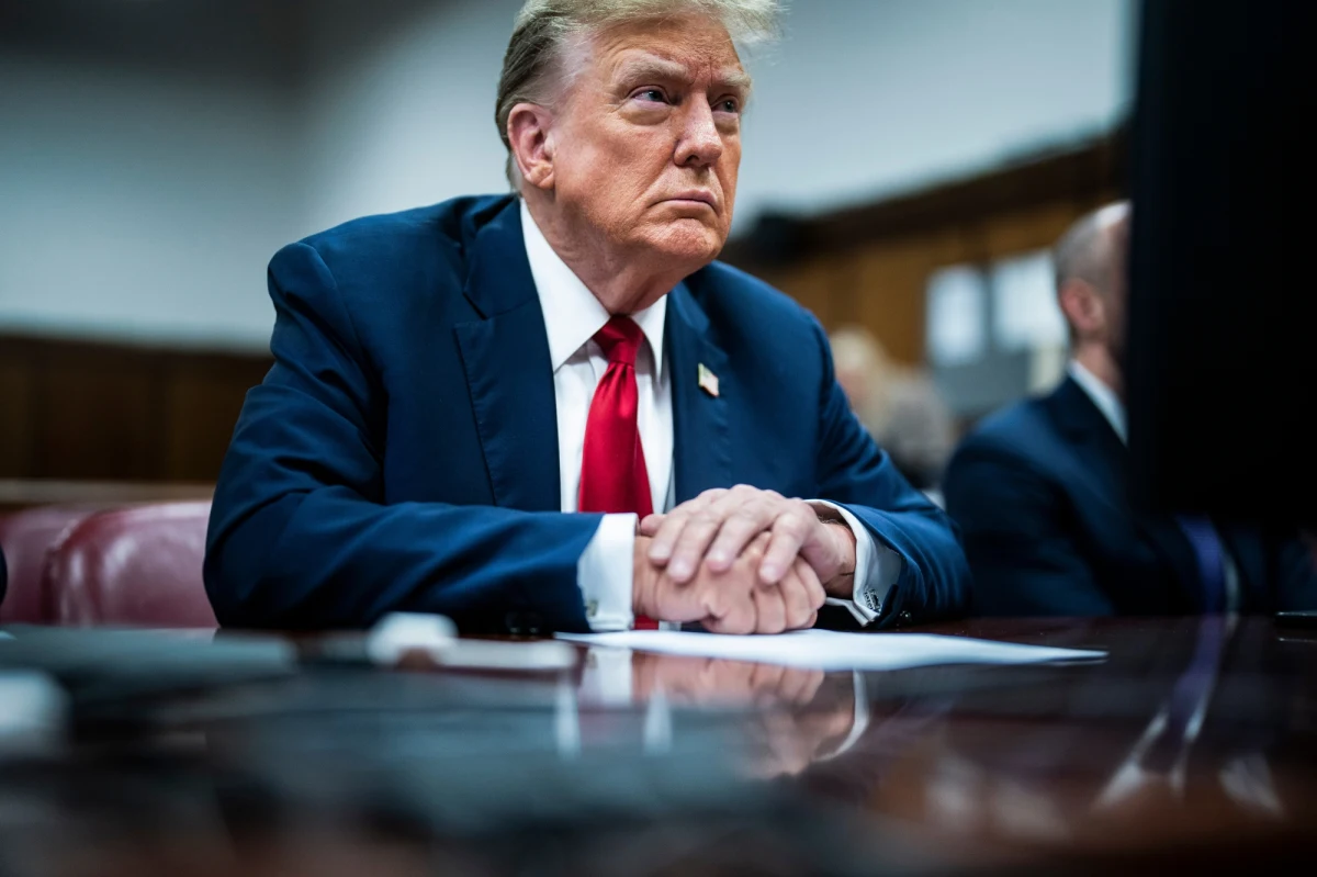 W sądzie w Nowym Jorku rozpoczął się proces karny Donalda Trumpa w sprawie zarzutów dot. ukrywania zapłaty za milczenie aktorki porno Stormy Daniels przed wyborami 2016 roku. Proces zaczyna się od wyboru ławników i może potrwać miesiące.