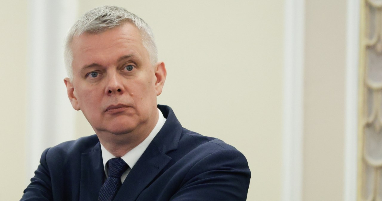 Inwigilacja systemem Pegasus. Minister Siemoniak ujawnia nowe dane Inwigilacja systemem Pegasus. Minister Siemoniak ujawnia nowe dane
