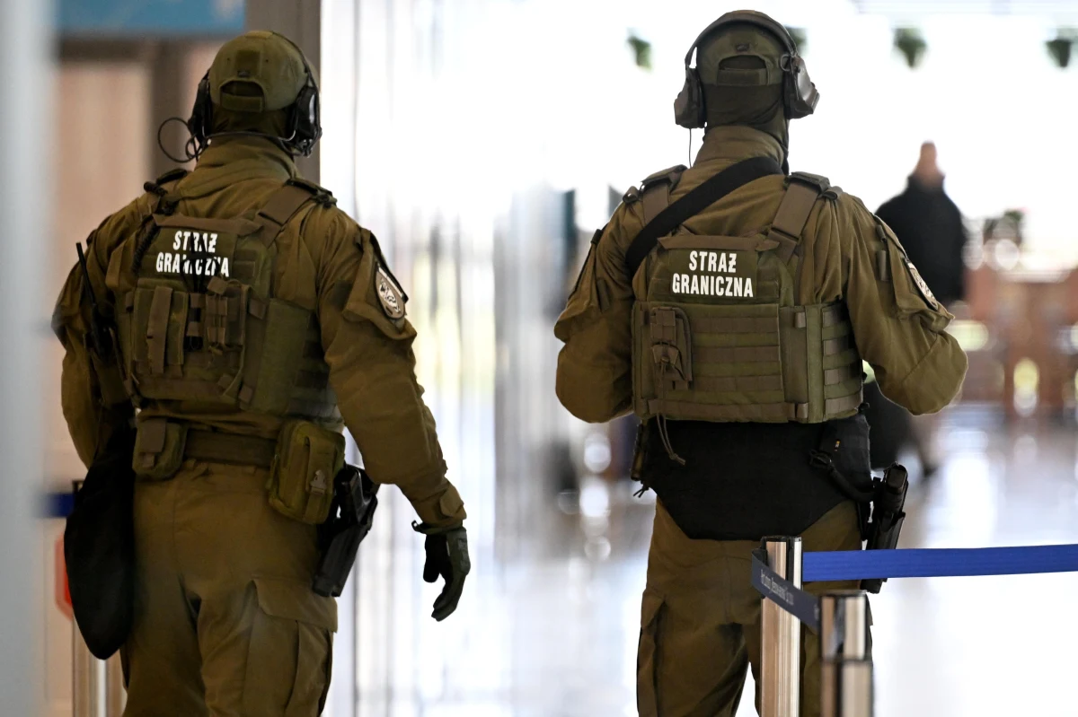 Obywatel Tadżykistanu i członek organizacji terrorystycznej Państwa Islamskiego, został deportowany z terytorium Polski. Cudzoziemiec został wydalony lotem specjalnym w asyście funkcjonariuszy straży granicznej.