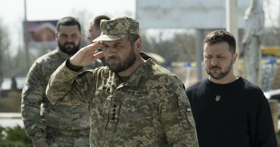 Prezydent Ukrainy podpisał ustawę o mobilizacji. Większość przepisów zacznie obowiązywać 16 maja. Z dokumentu - ku oburzeniu dużej części żołnierzy - usunięto zapis przewidujący demobilizację żołnierzy po 36 miesiącach służby.